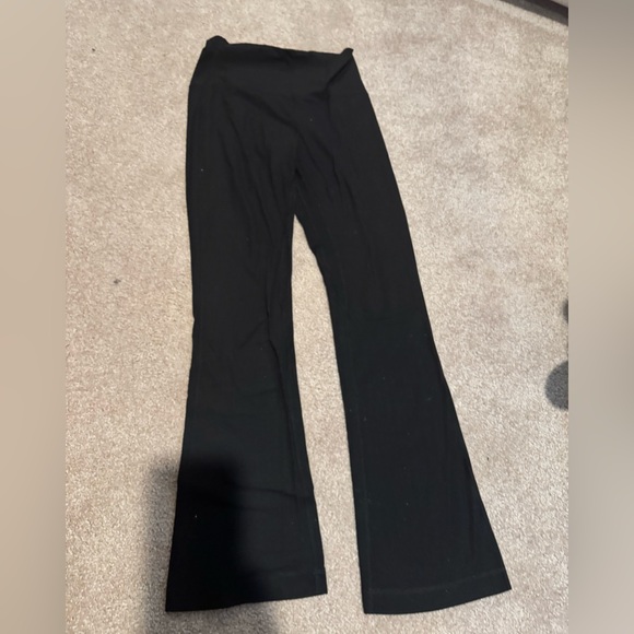 Lululemon Ribbed Align Mini Flare Extra Short - Picture 1 of 3